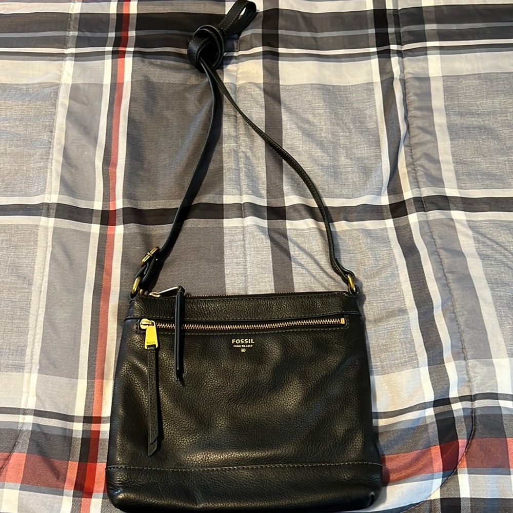 Ladies Leather Fossil Crossbody Bag! - Picture 1 of 12